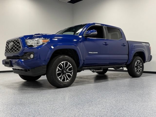 Used 2023 Toyota Tacoma TRD Sport w/ Technology Package AWD/4WD image 5