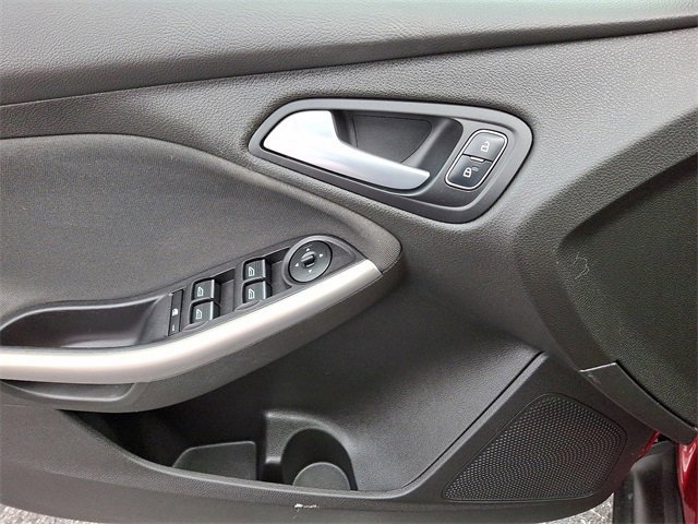 Certified 2017 Ford Focus Titanium w/ Titanium Technology Package image 11