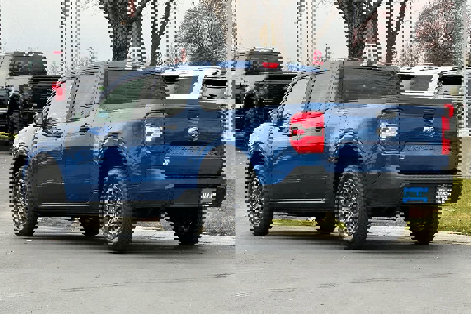 Certified 2024 Ford Maverick XLT image 3