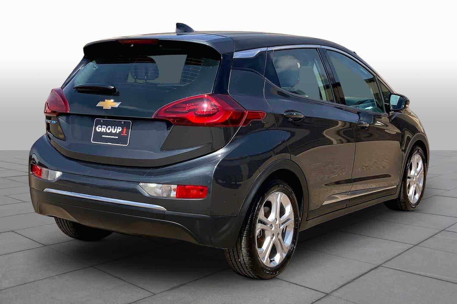 Used 2017 Chevrolet Bolt LT FWD image 12