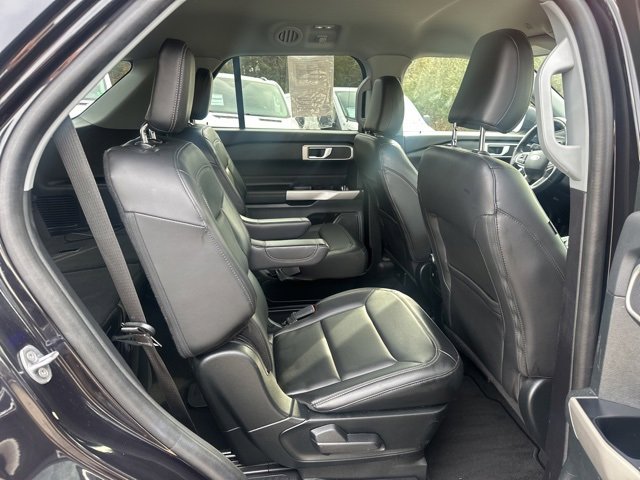 Certified 2022 Ford Explorer XLT w/ Equipment Group 202A image 13