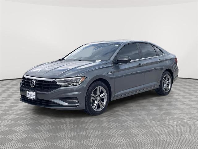 Used 2019 Volkswagen Jetta R-Line image 1