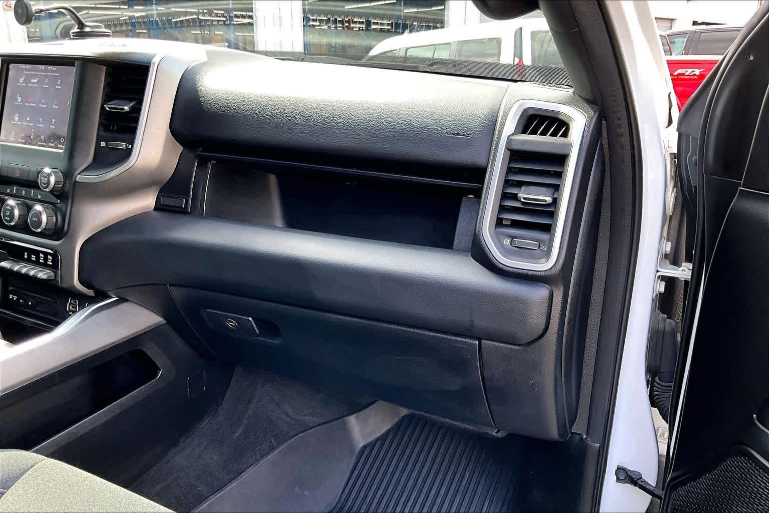 Used 2019 RAM 1500 Big Horn RWD image 21