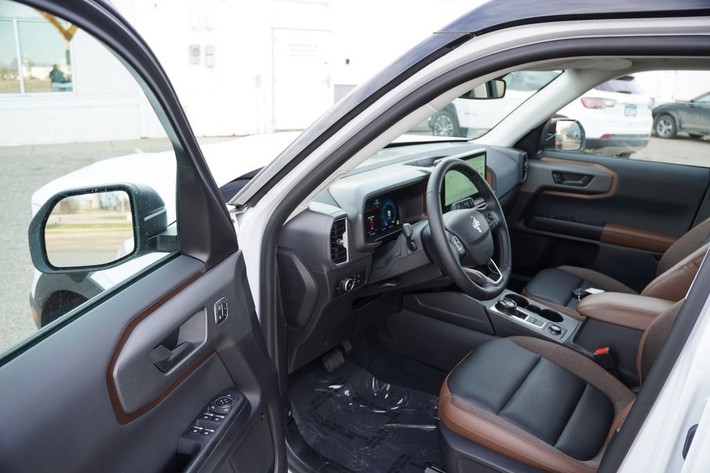 Certified 2025 Ford Bronco Sport Outer Banks w/ Outer Banks Tech Package+ image 14