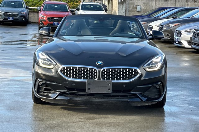 Used 2022 BMW Z4 sDrive30i w/ Driving Assistance Package image 9