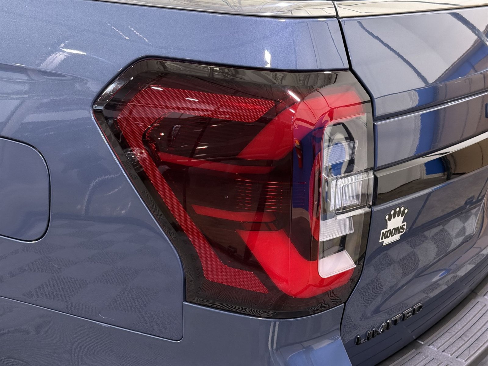 Certified 2023 Ford Expedition Max Limited AWD/4WD image 16