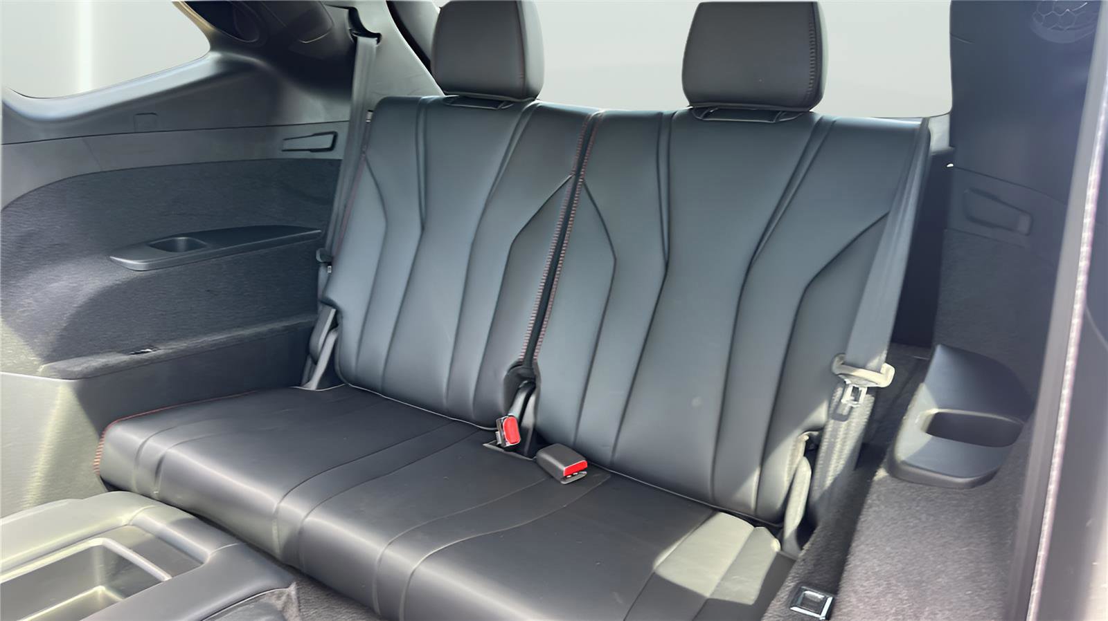 Used 2024 Acura MDX A-Spec image 25