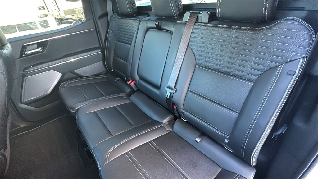 Used 2025 GMC Sierra EV Denali image 24
