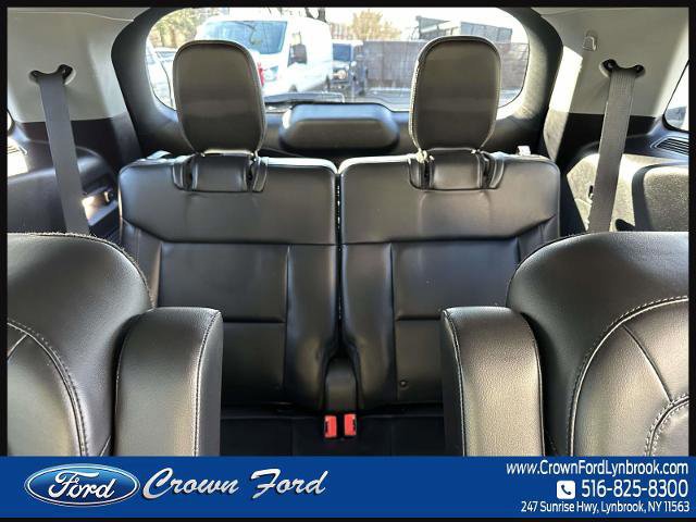 Certified 2021 Ford Explorer XLT w/ Equipment Group 202A image 8