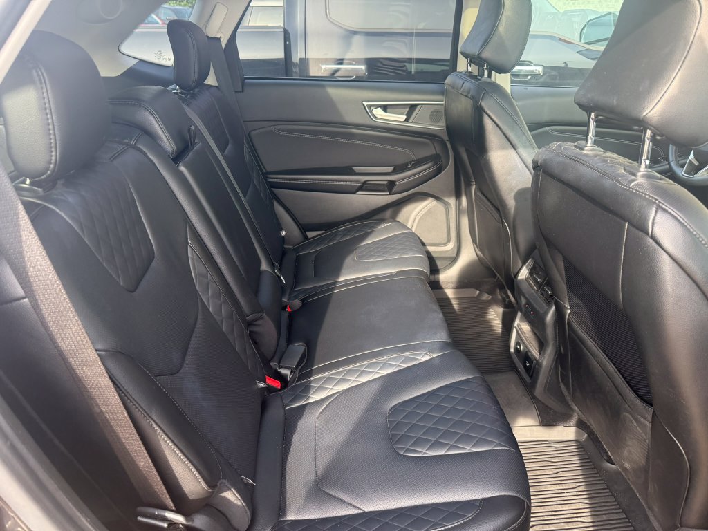 Certified 2023 Ford Edge Titanium w/ Equipment Group 301A AWD/4WD image 7