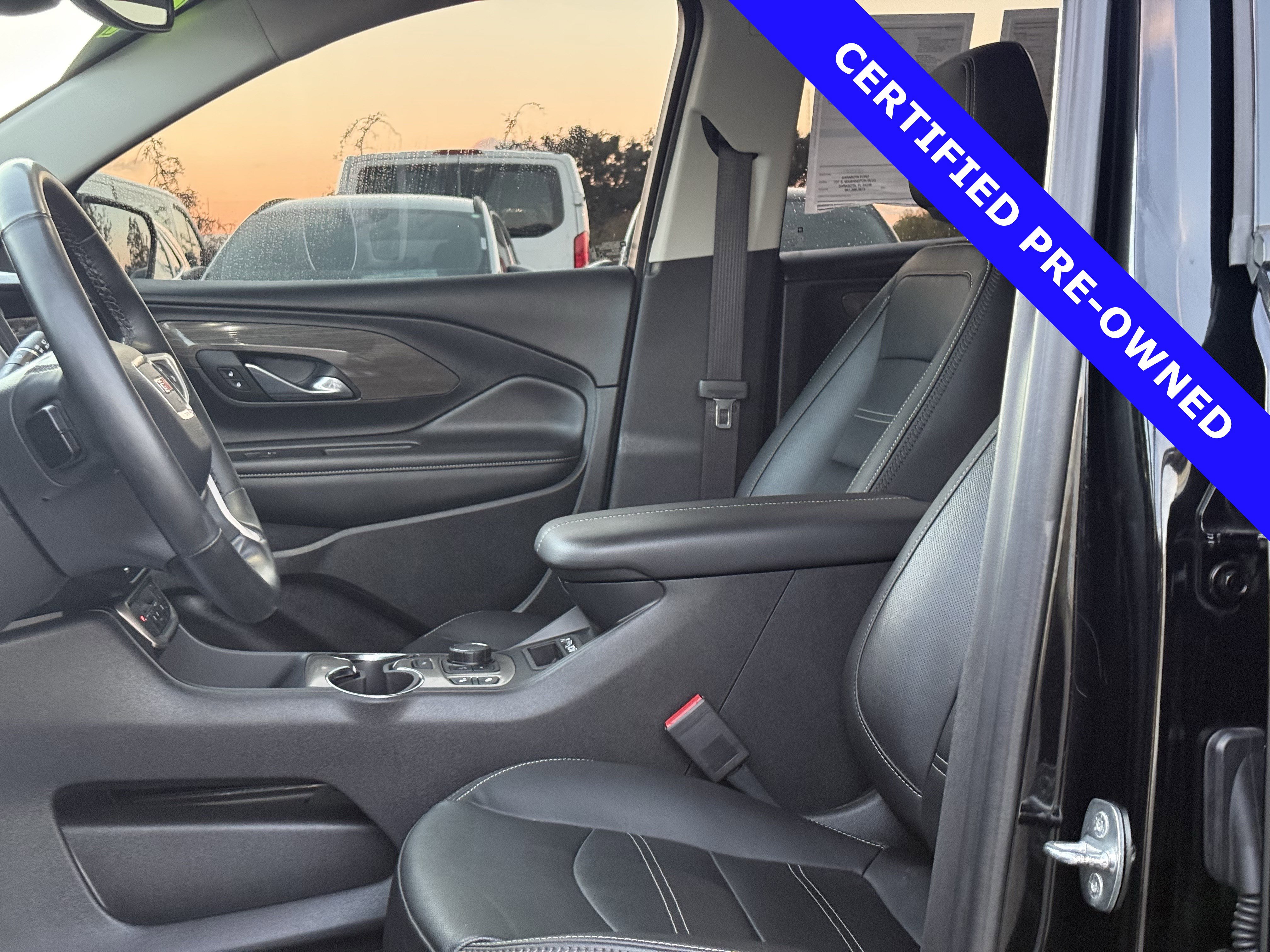 Used 2023 GMC Terrain Denali image 19