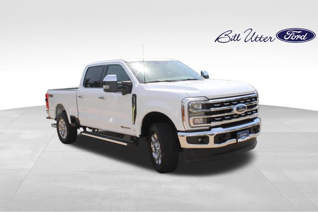Certified 2026 Ford F250 Lariat w/ Chrome Package AWD/4WD image 3
