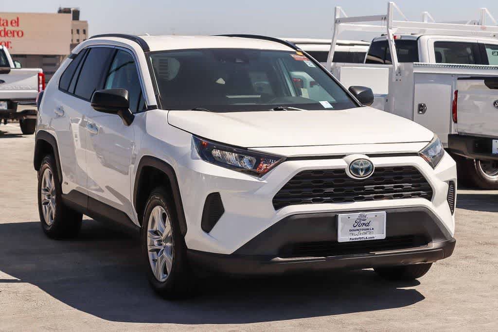 Used 2020 Toyota RAV4 LE w/ All Weather Liner Package AWD/4WD image 3