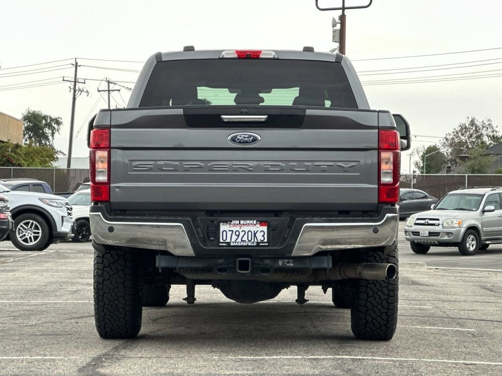 Certified 2022 Ford F250 XLT w/ XLT Premium Package AWD/4WD image 4