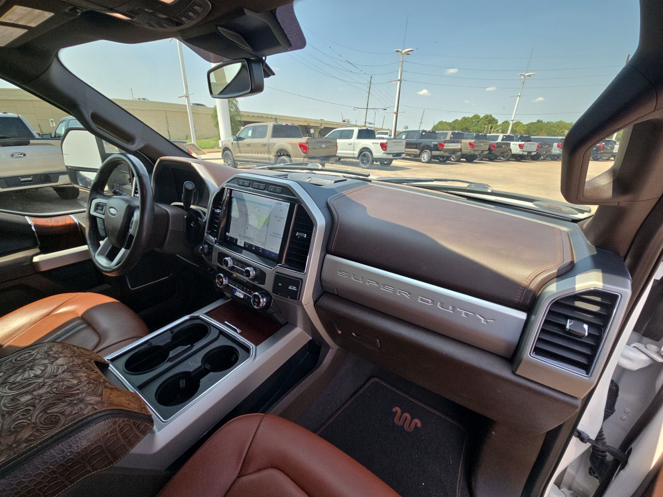 Certified 2022 Ford F250 King Ranch w/ King Ranch Ultimate Package AWD/4WD image 34