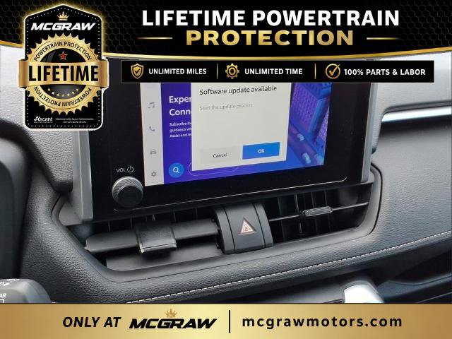 Used 2024 Toyota RAV4 XLE FWD image 18