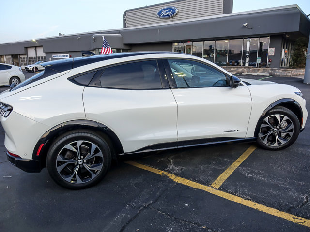 Certified 2023 Ford Mustang Mach-E Premium AWD/4WD image 9