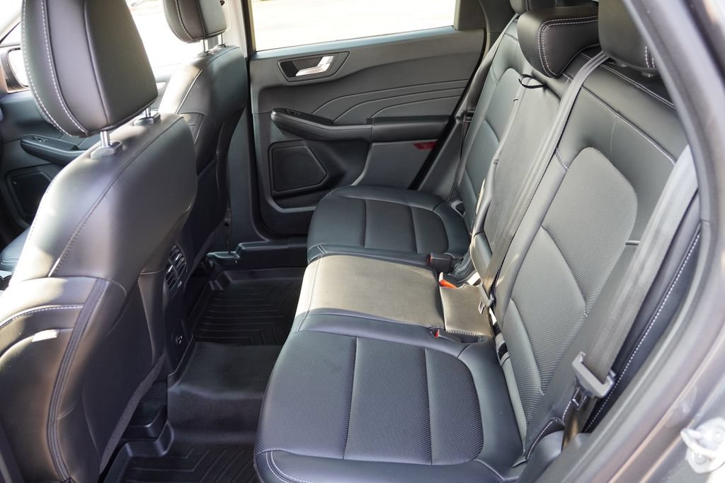 Certified 2021 Ford Escape SEL AWD/4WD image 17