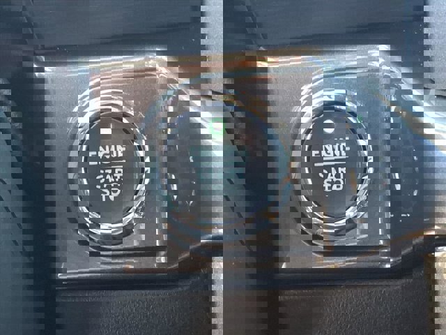 Certified 2022 Ford F150 XLT w/ Equipment Group 302A High image 15