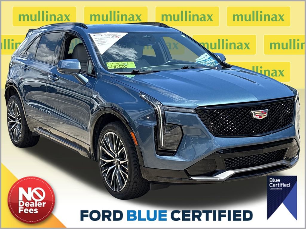 Used 2025 Cadillac XT4 Sport FWD image 1