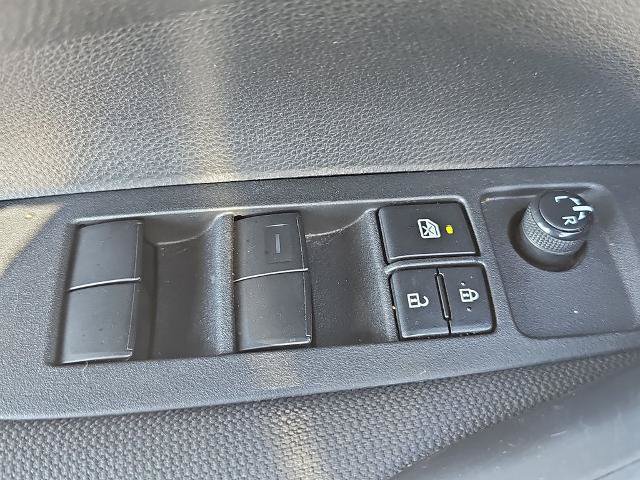 Used 2023 Toyota Corolla LE FWD image 27