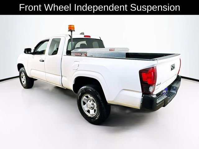 Used 2022 Toyota Tacoma SR AWD/4WD image 3