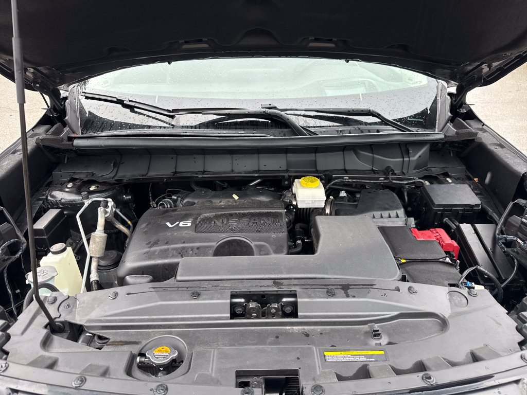 Used 2023 Nissan Pathfinder Platinum FWD image 32