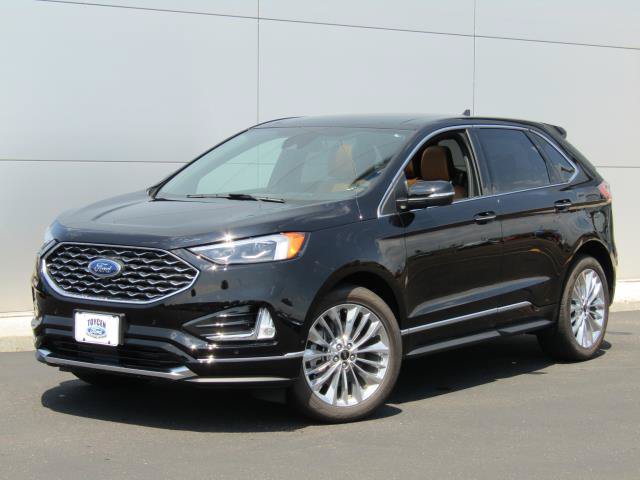 Certified 2023 Ford Edge Titanium w/ Equipment Group 301A AWD/4WD image 30