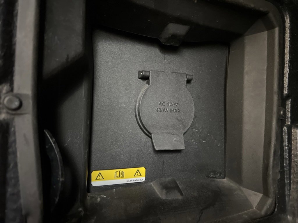 Certified 2022 Ford F150 XLT w/ Equipment Group 302A High image 36