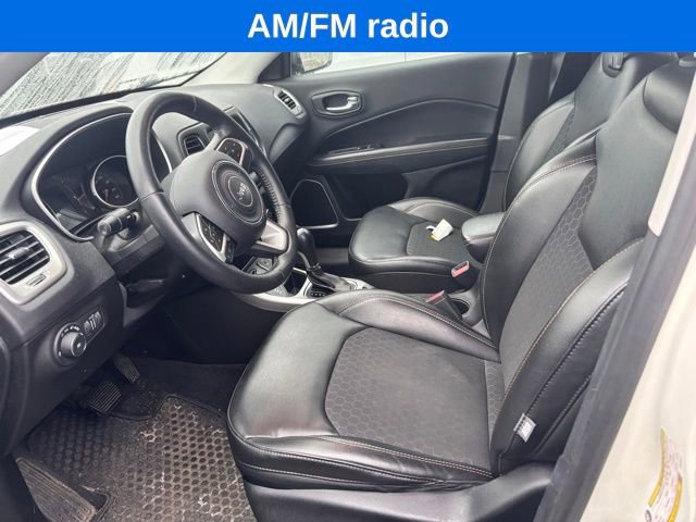 Used 2018 Jeep Compass Latitude w/ Cold Weather Group image 7