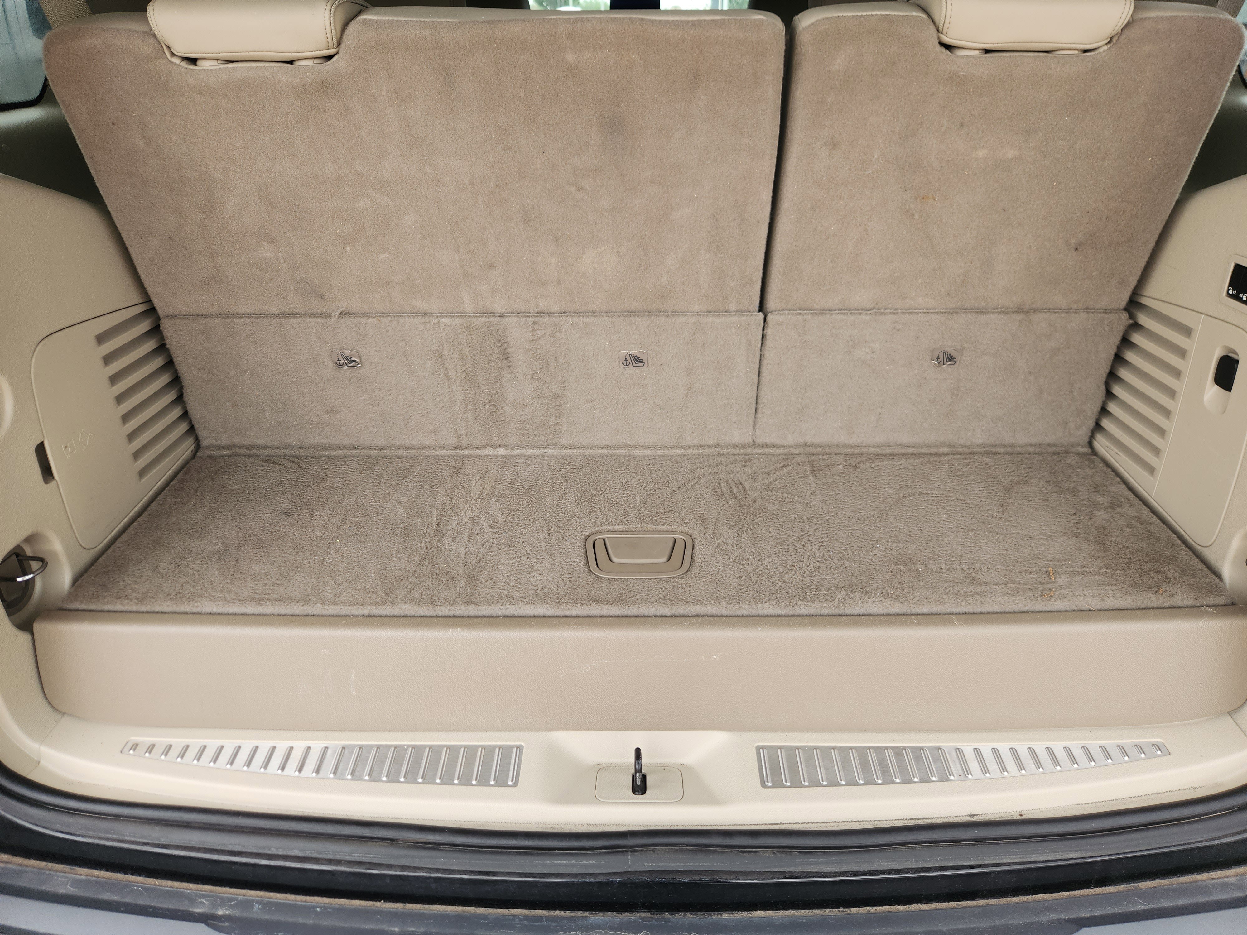 Used 2019 GMC Yukon Denali RWD image 23