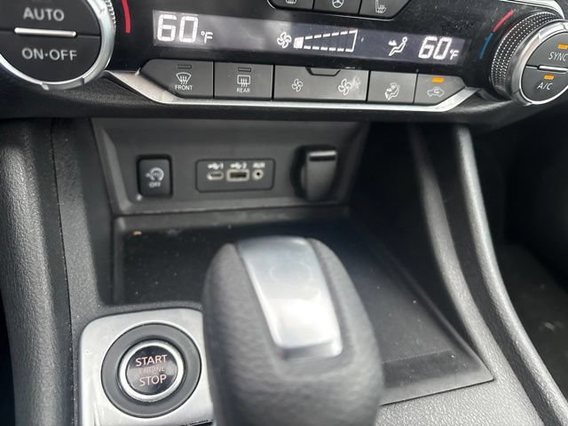 Used 2024 Nissan Sentra SV w/ All-Weather Package FWD image 20