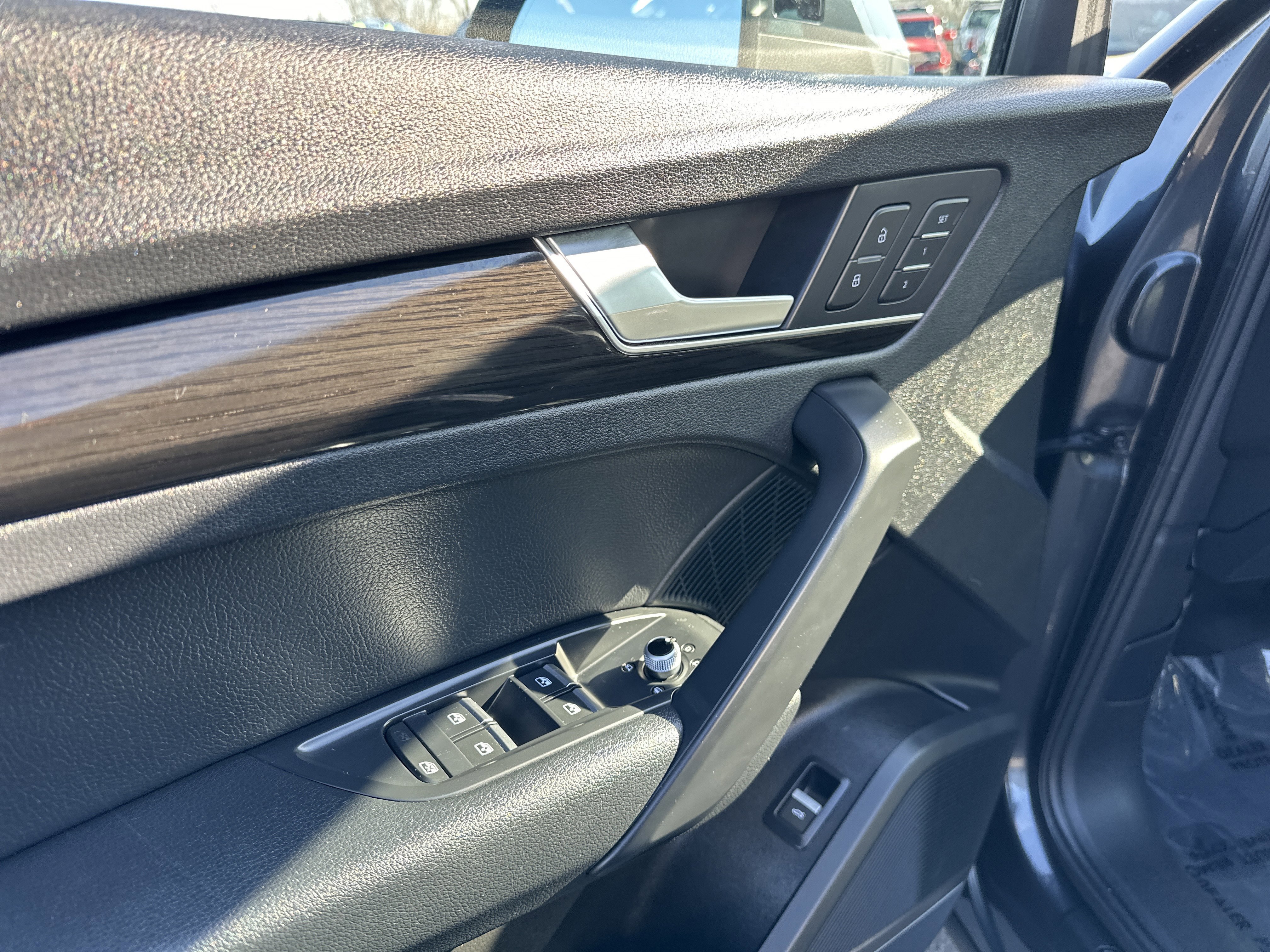 Used 2018 Audi Q5 2.0T Premium Plus w/ Premium Plus Package image 15