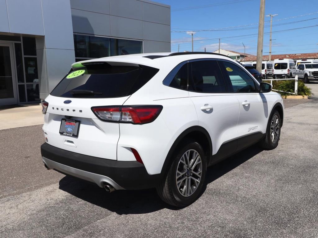 Certified 2022 Ford Escape SEL w/ Technology Package image 5