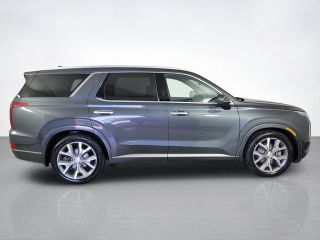 Used 2022 Hyundai Palisade Limited w/ Winter Package AWD/4WD image 2