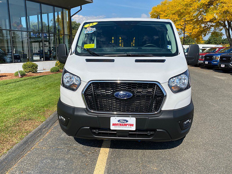 Certified 2025 Ford Transit 250 Low Roof w/ Exterior Upgrade Package RWD image 2