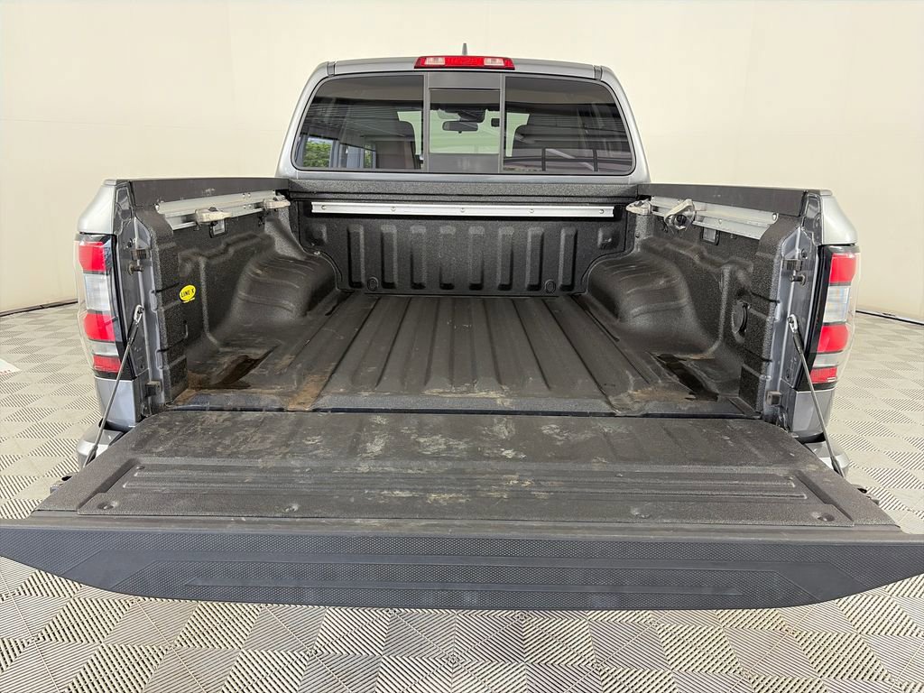 Used 2022 Nissan Frontier SV AWD/4WD image 28