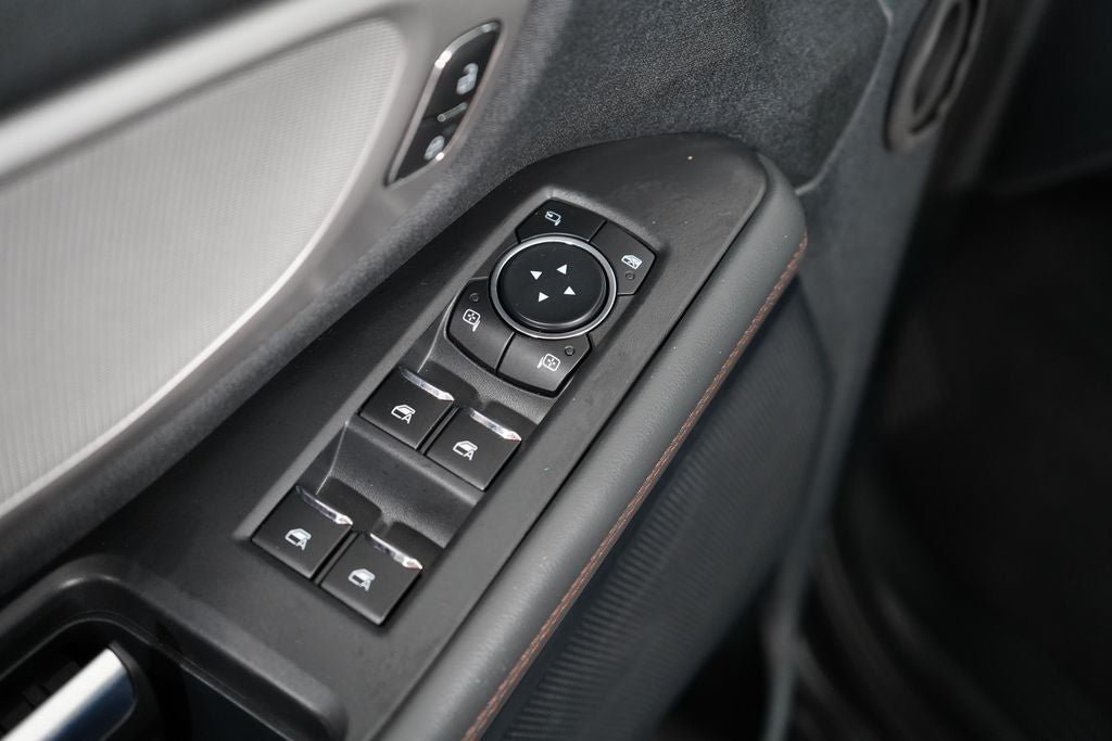 Certified 2025 Ford Expedition Active AWD/4WD image 19
