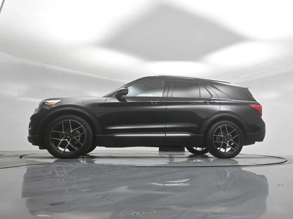 Certified 2022 Ford Explorer Limited w/ Equipment Group 301A RWD image 53