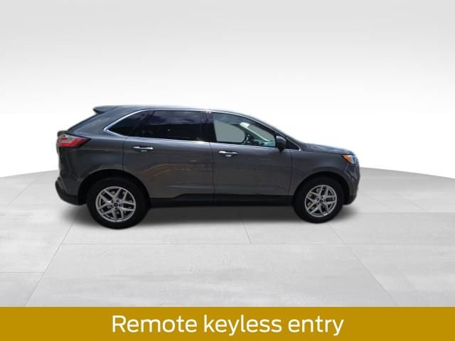 Certified 2022 Ford Edge SEL w/ Convenience Package AWD/4WD image 10