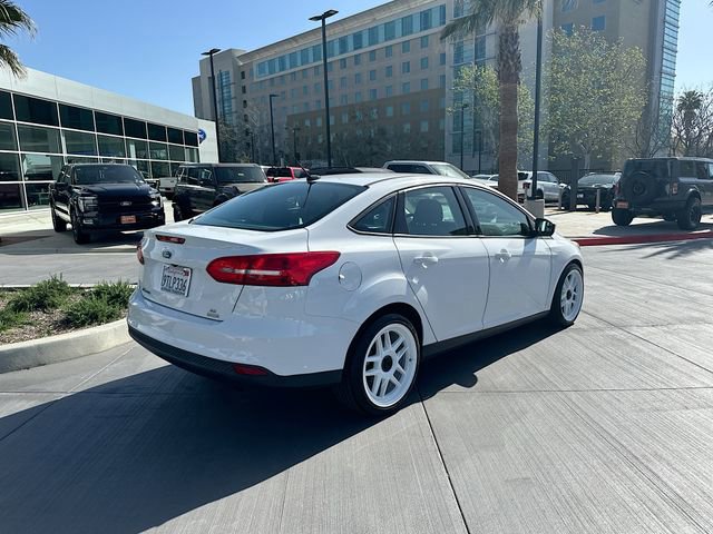 Certified 2018 Ford Focus SE image 5