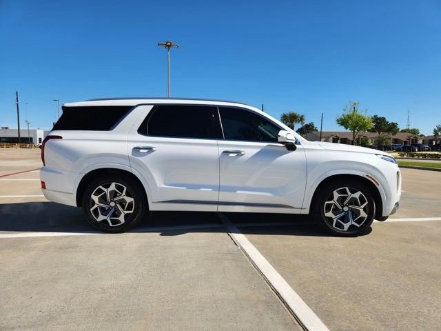Used 2022 Hyundai Palisade Calligraphy image 2