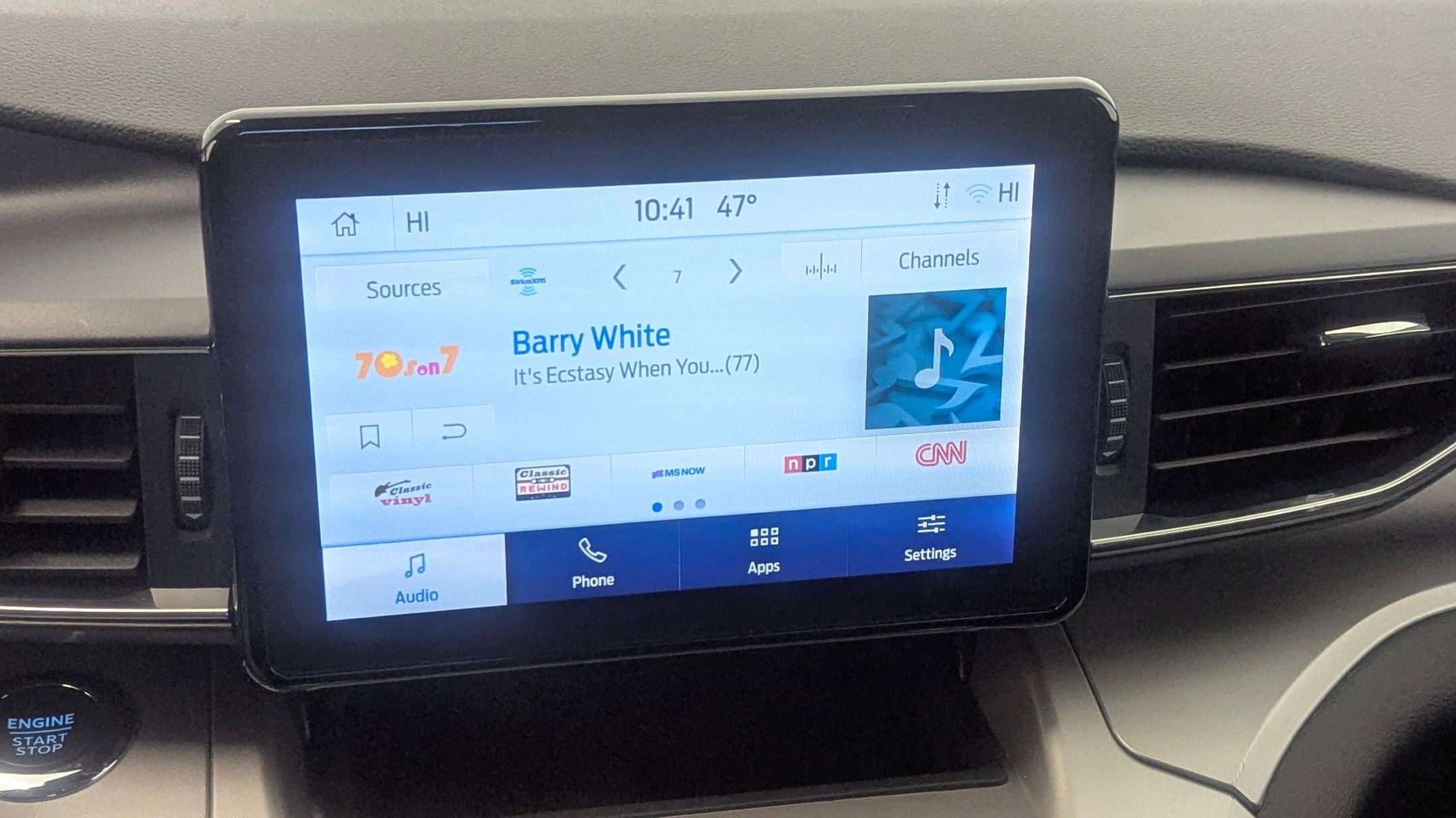 Certified 2022 Ford Explorer XLT w/ Equipment Group 202A image 24