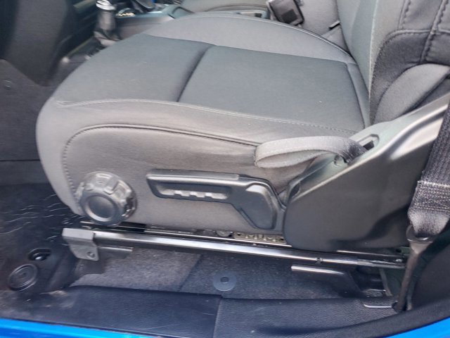 Used 2021 Jeep Wrangler Willys image 11