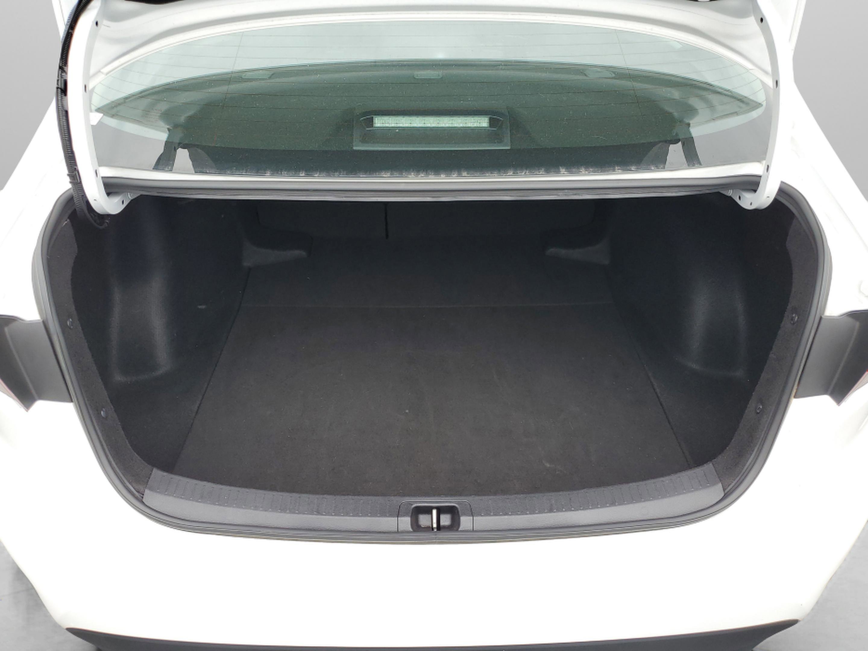 Used 2024 Toyota Corolla LE FWD image 7