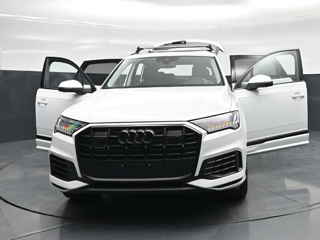 Used 2021 Audi Q7 3.0T Prestige w/ Prestige Package AWD/4WD image 27