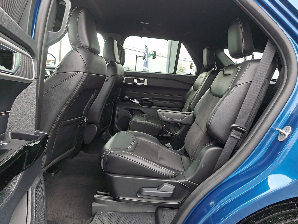 Certified 2022 Ford Explorer ST w/ ST Street Pack AWD/4WD image 10