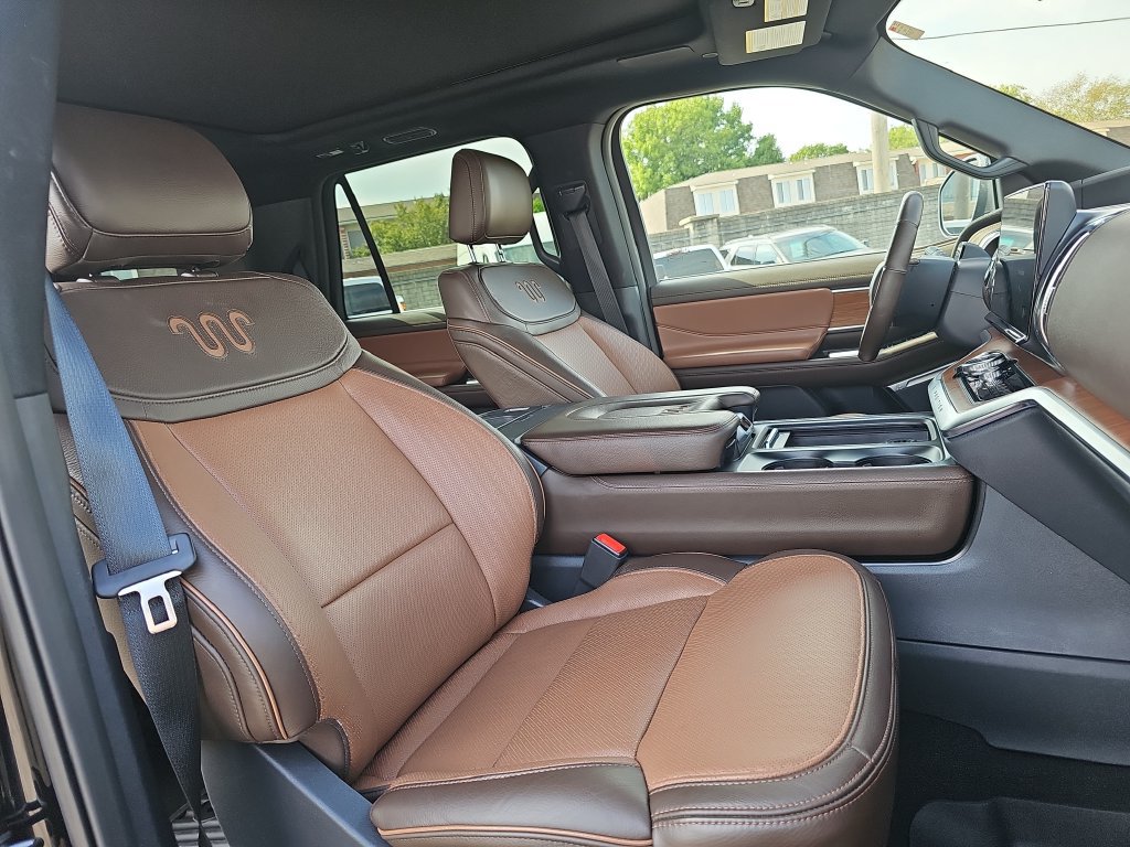Certified 2025 Ford Expedition King Ranch AWD/4WD image 10