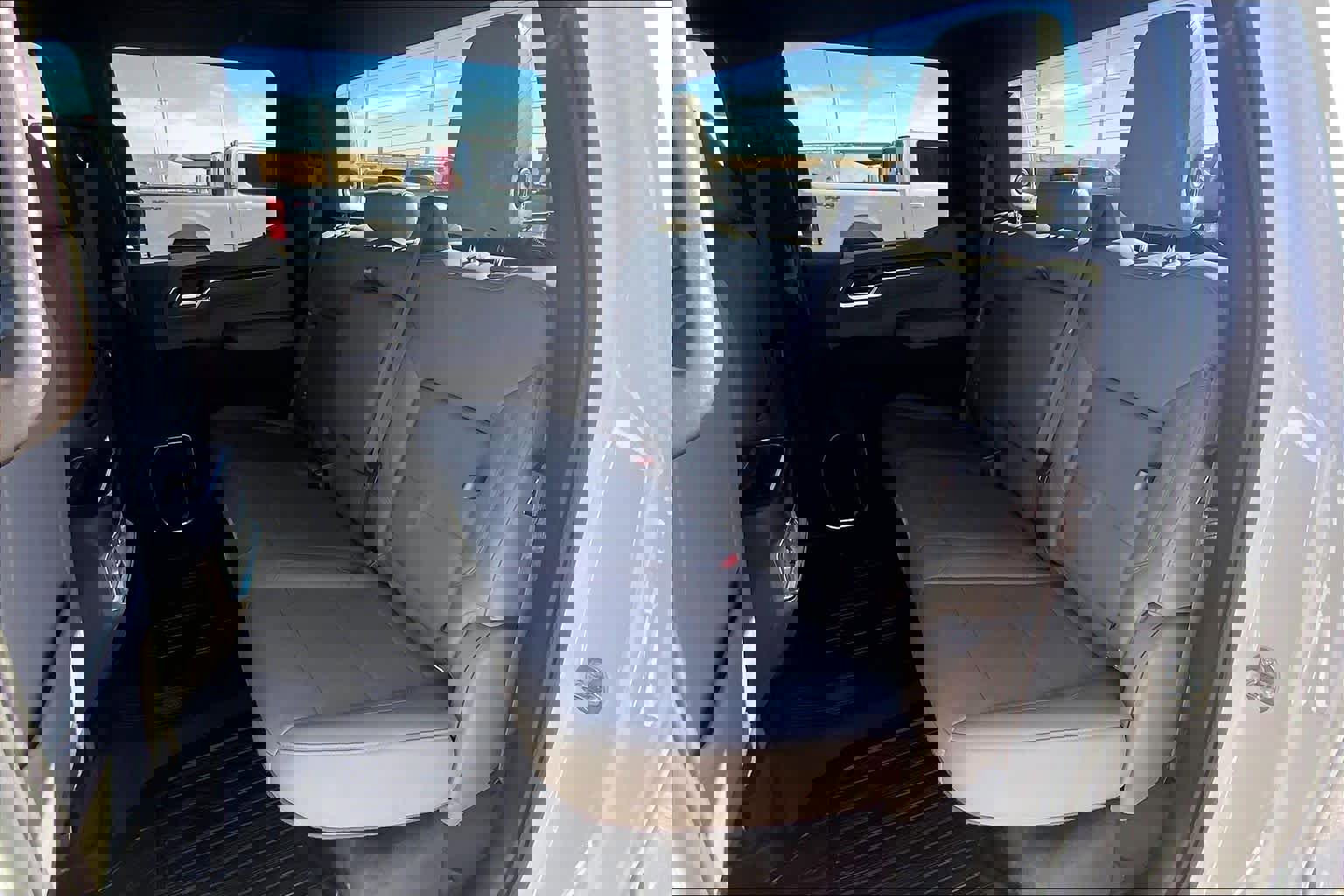 Used 2022 GMC Sierra 1500 SLT w/ SLT Convenience Package image 20