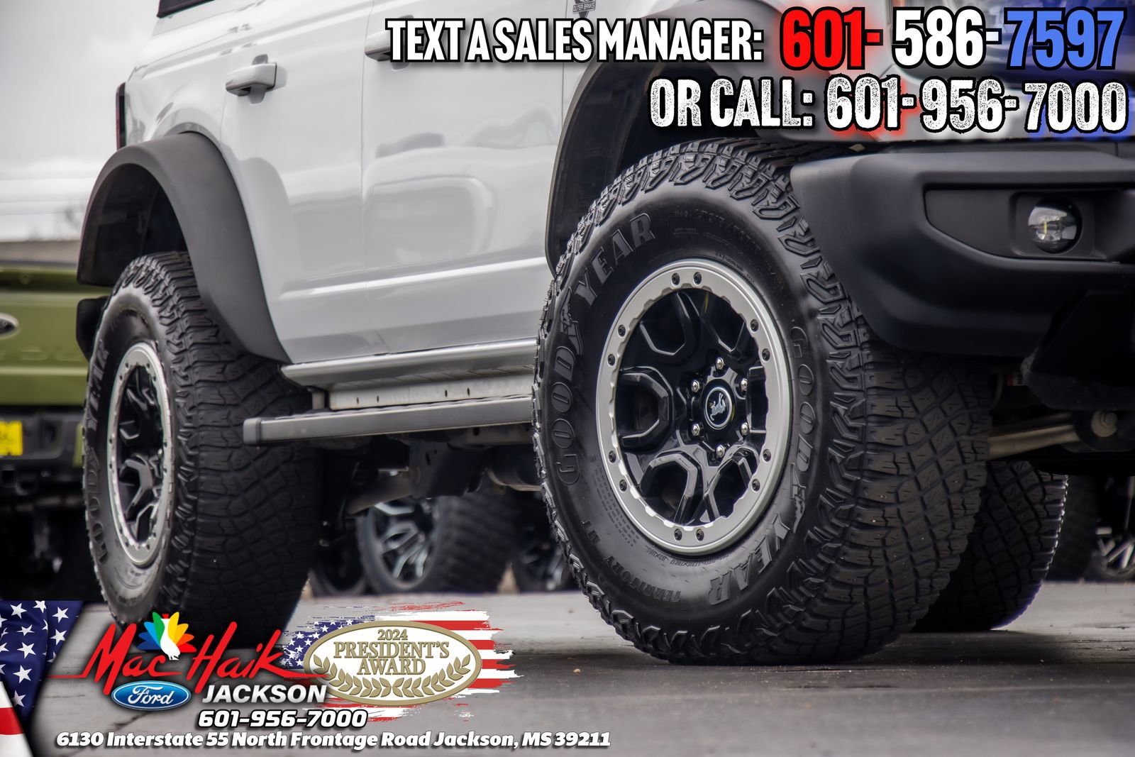 Certified 2022 Ford Bronco Outer Banks w/ Sasquatch Package AWD/4WD image 2